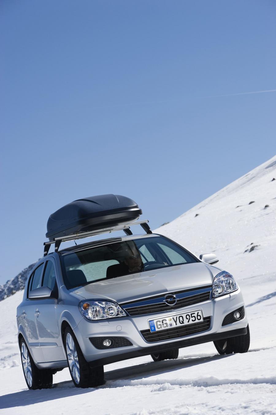  Opel Astra 2005 года  (фото 115 из 141)